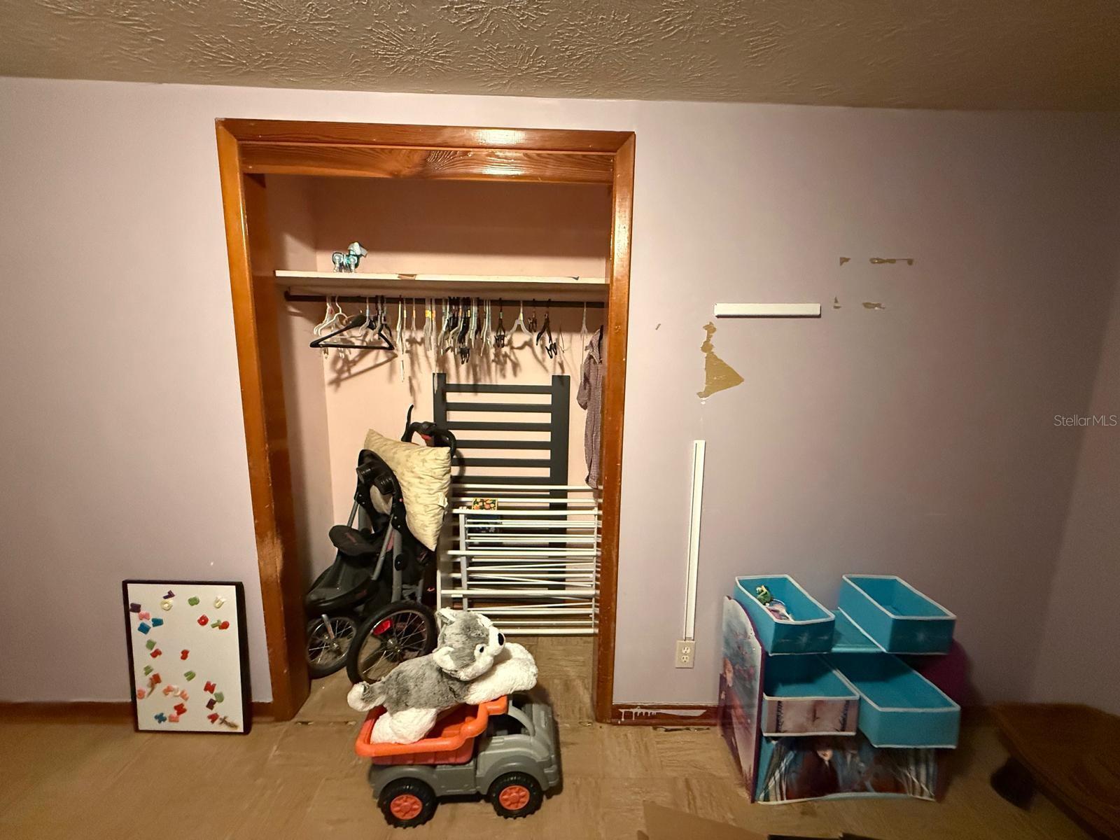 Image 6 of 13 For 4506 Key Woodley Drive S