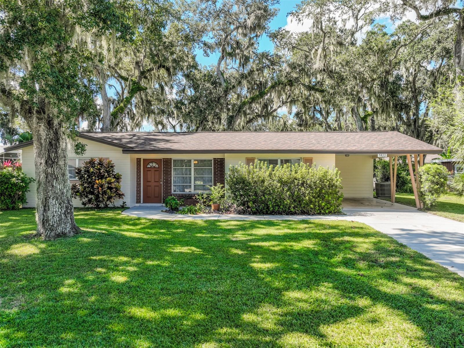 Image 2 of 28 For 1822 Mango Tree Drive