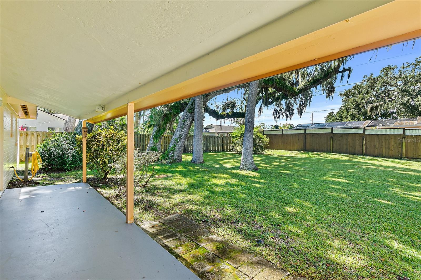 Image 22 of 28 For 1822 Mango Tree Drive