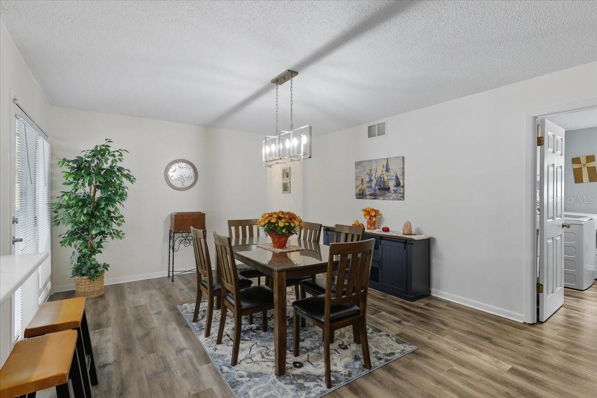 Image 15 of 46 For 28 Prattwood Lane