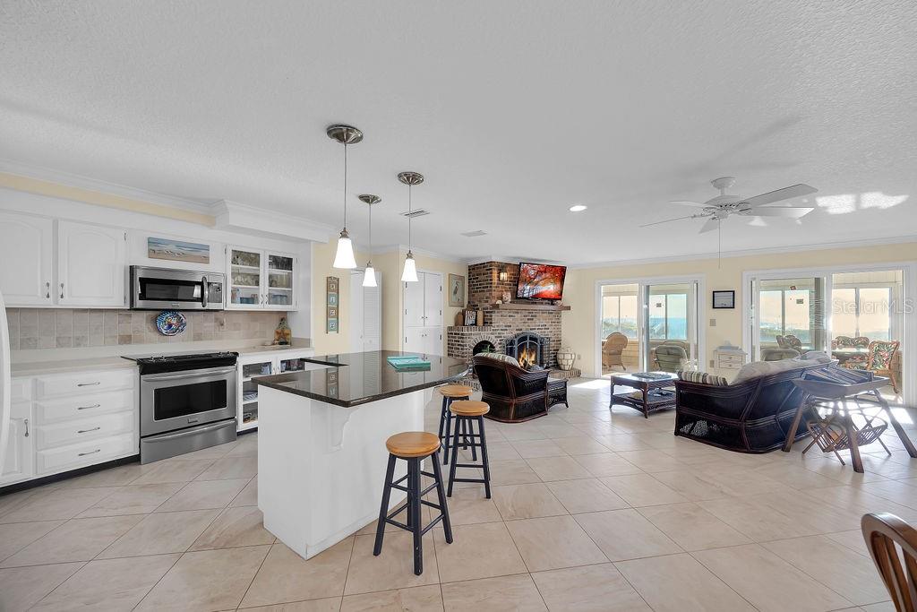 Image 25 of 76 For 1498 Fletcher Avenue