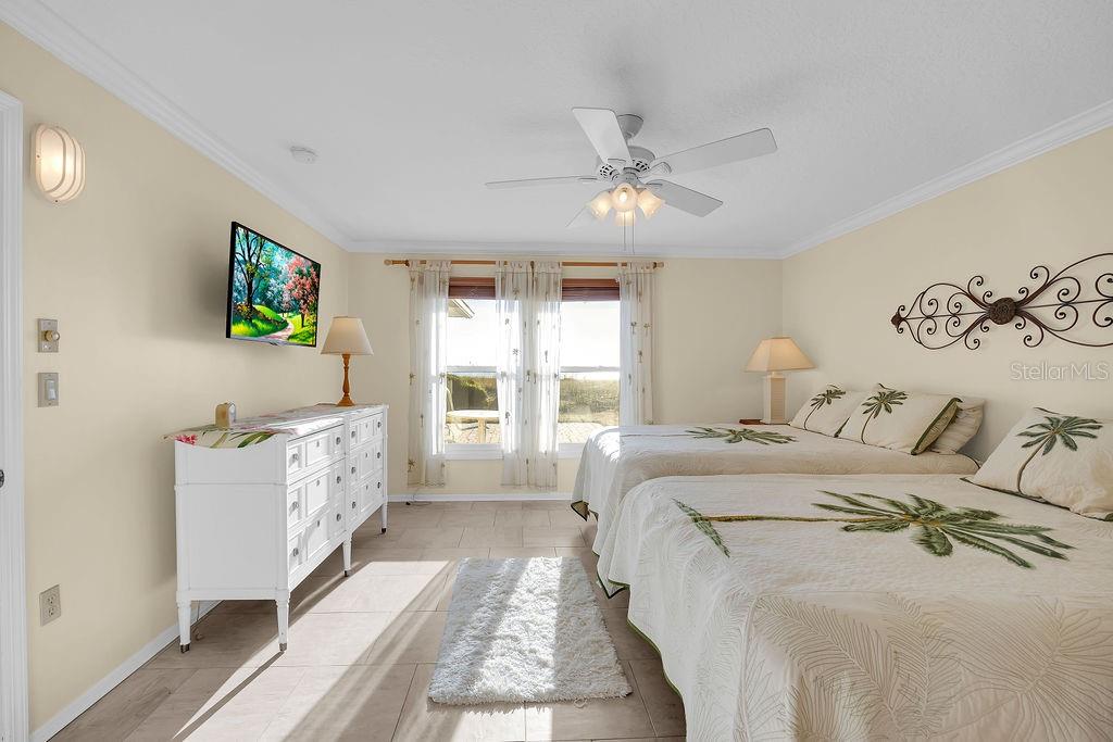 Image 37 of 76 For 1498 Fletcher Avenue