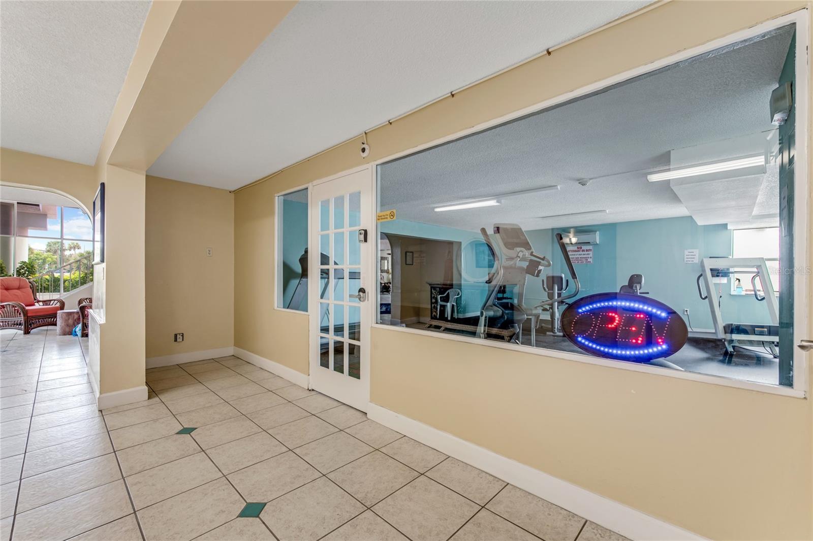 Image 41 of 50 For 935 Atlantic Avenue 303