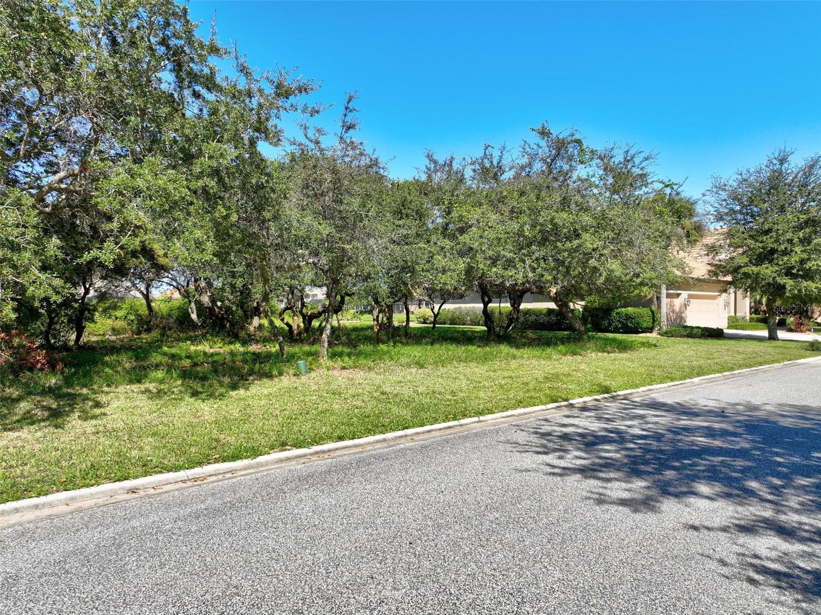 Image 15 of 24 For 40 Atlantic Place