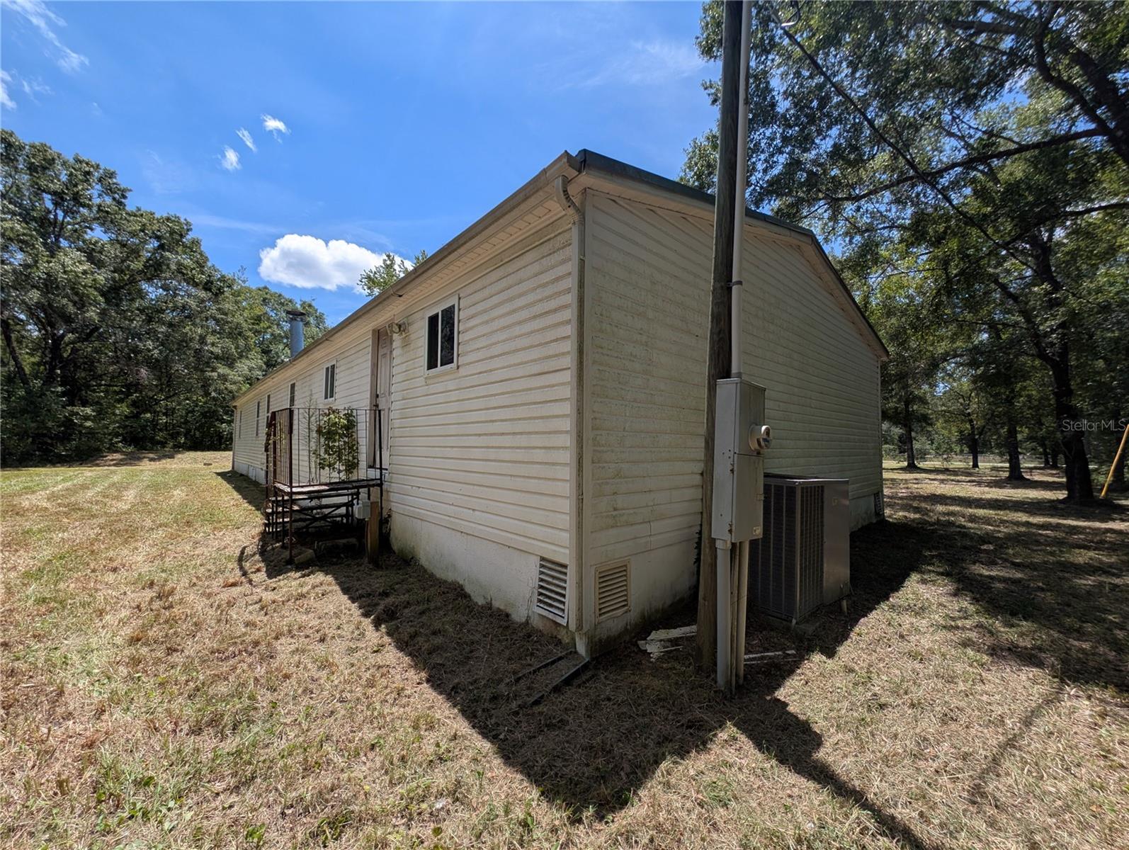 Image 7 of 46 For 9860 Nikolich Avenue