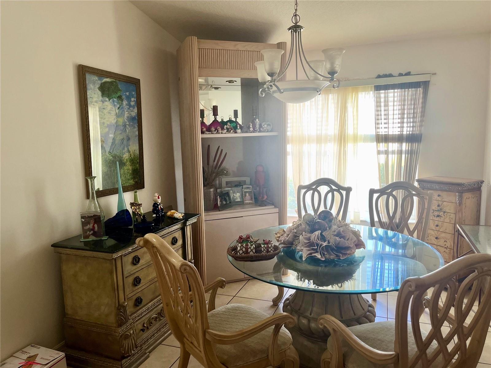 Image 9 of 10 For 12 Ripton Place