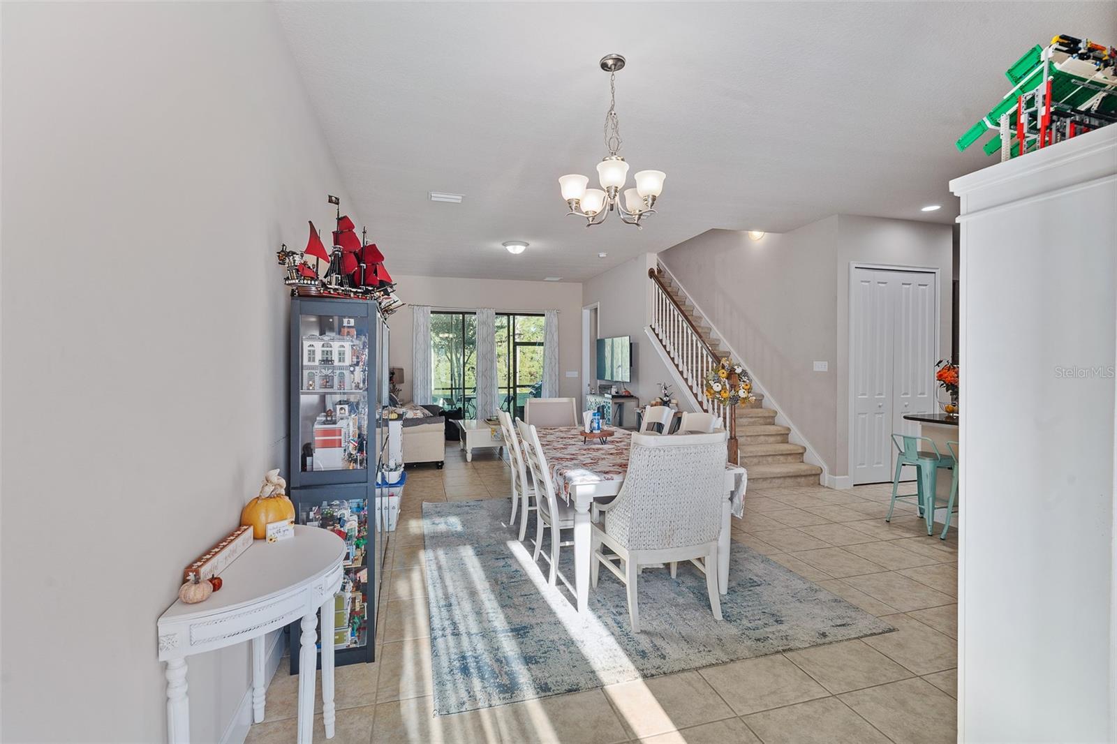 Image 4 of 51 For 1047 Kilkenny Lane