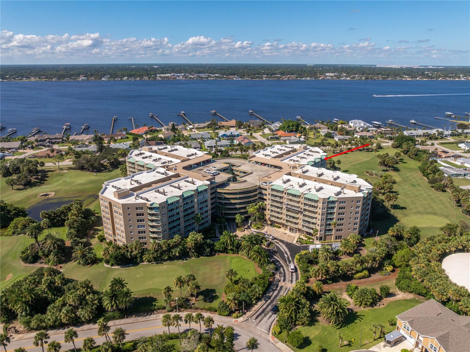 Image 28 of 54 For 4 Oceans West Boulevard 703b