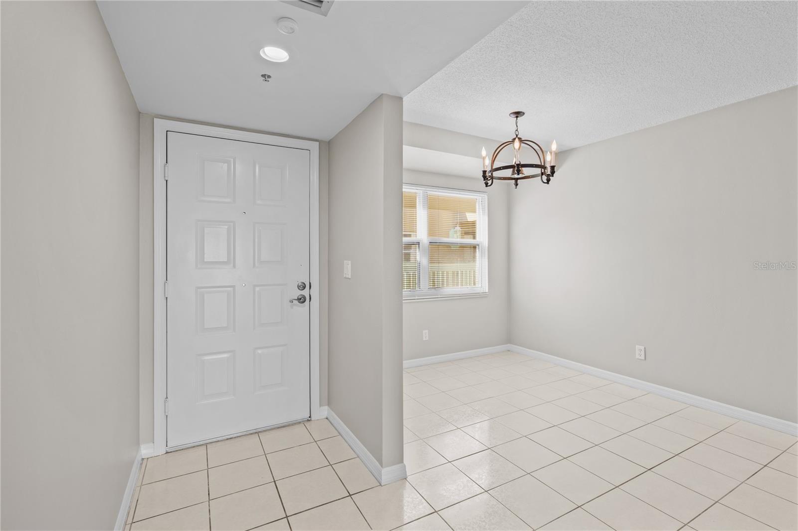 Image 36 of 54 For 4 Oceans West Boulevard 703b