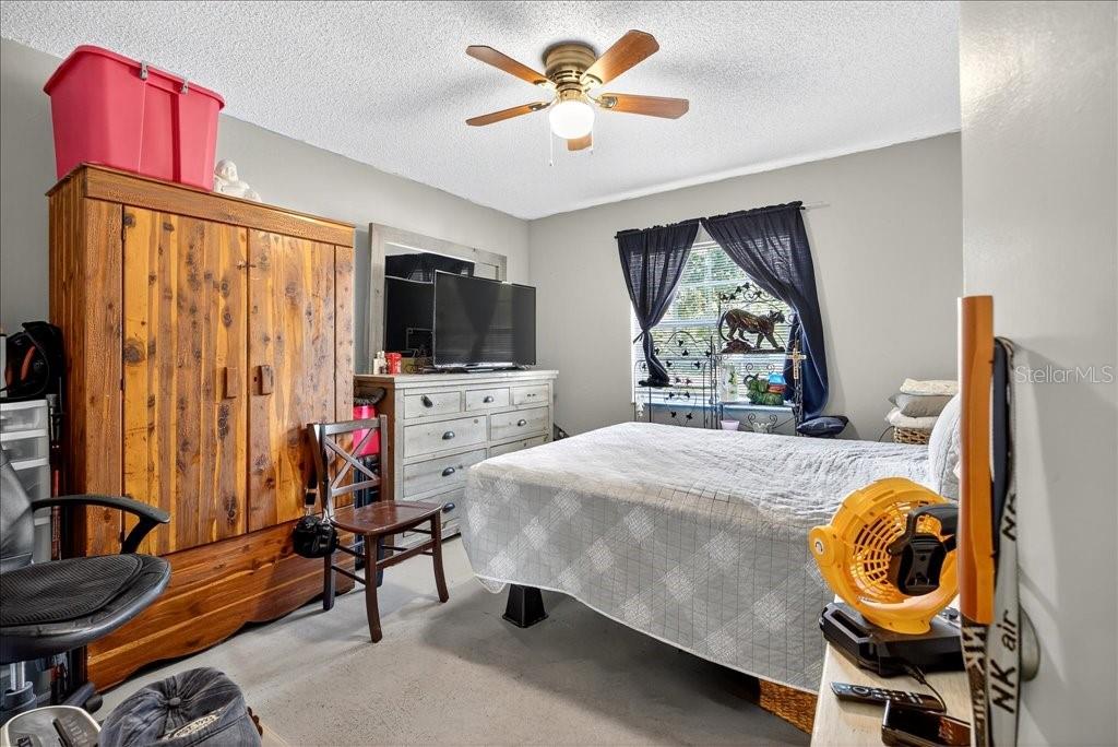 Image 15 of 20 For 39 Kings Colony Court 39