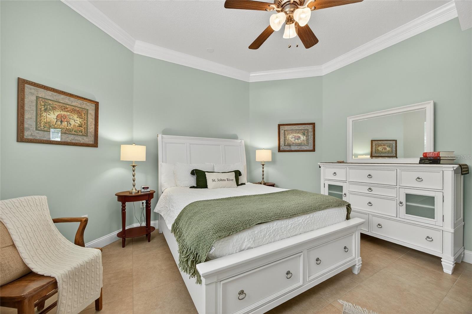 Image 39 of 62 For 301 Saratoga Drive