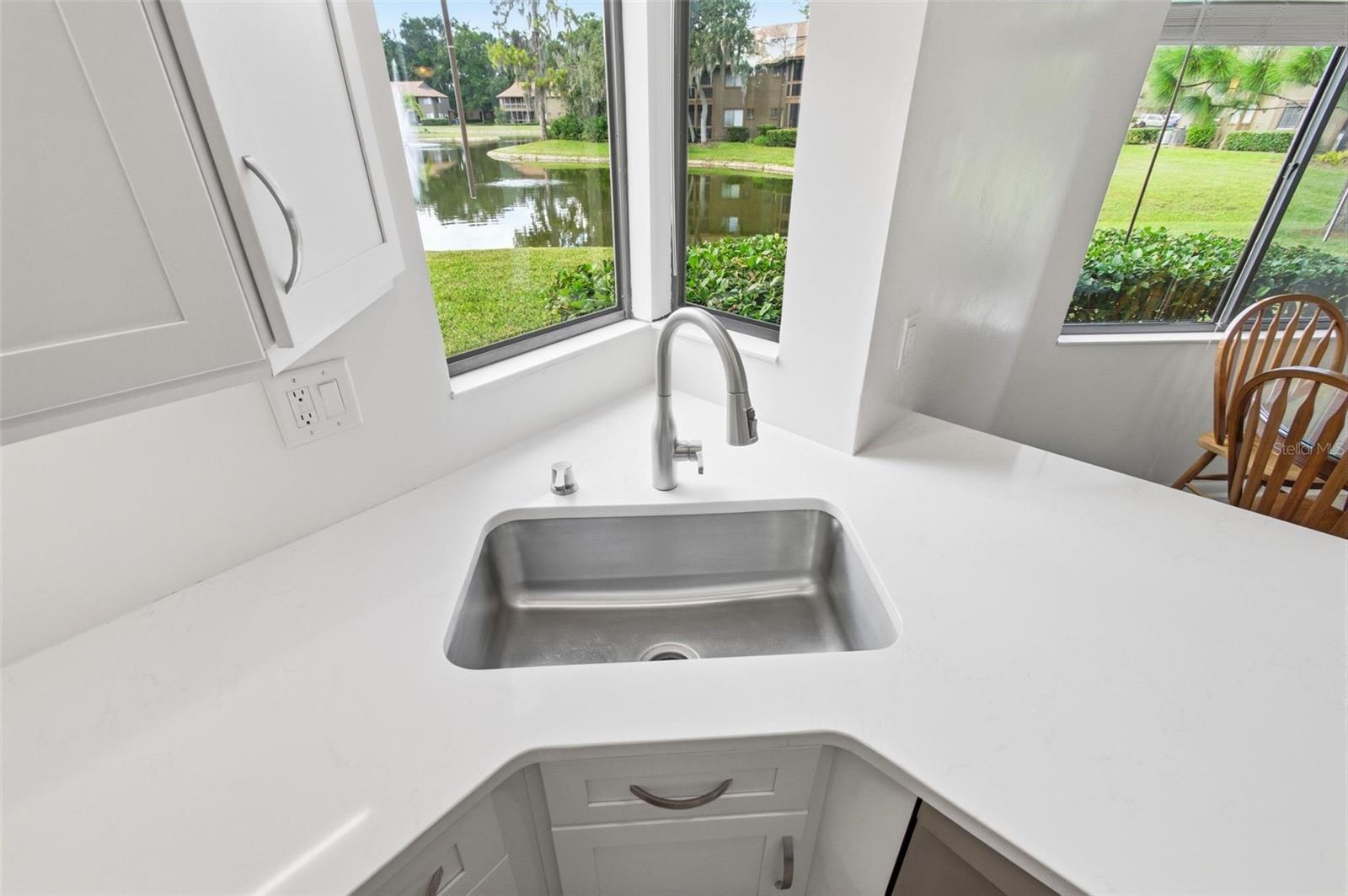 Image 19 of 86 For 19 Sherbury Court N-a