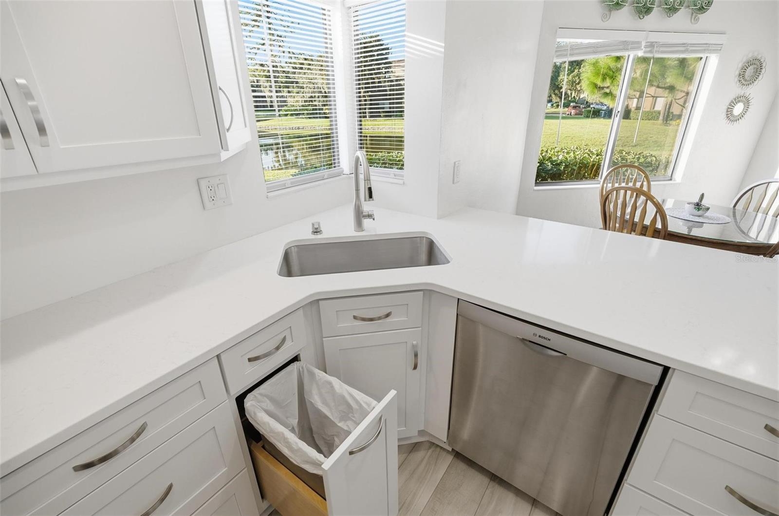 Image 20 of 86 For 19 Sherbury Court N-a