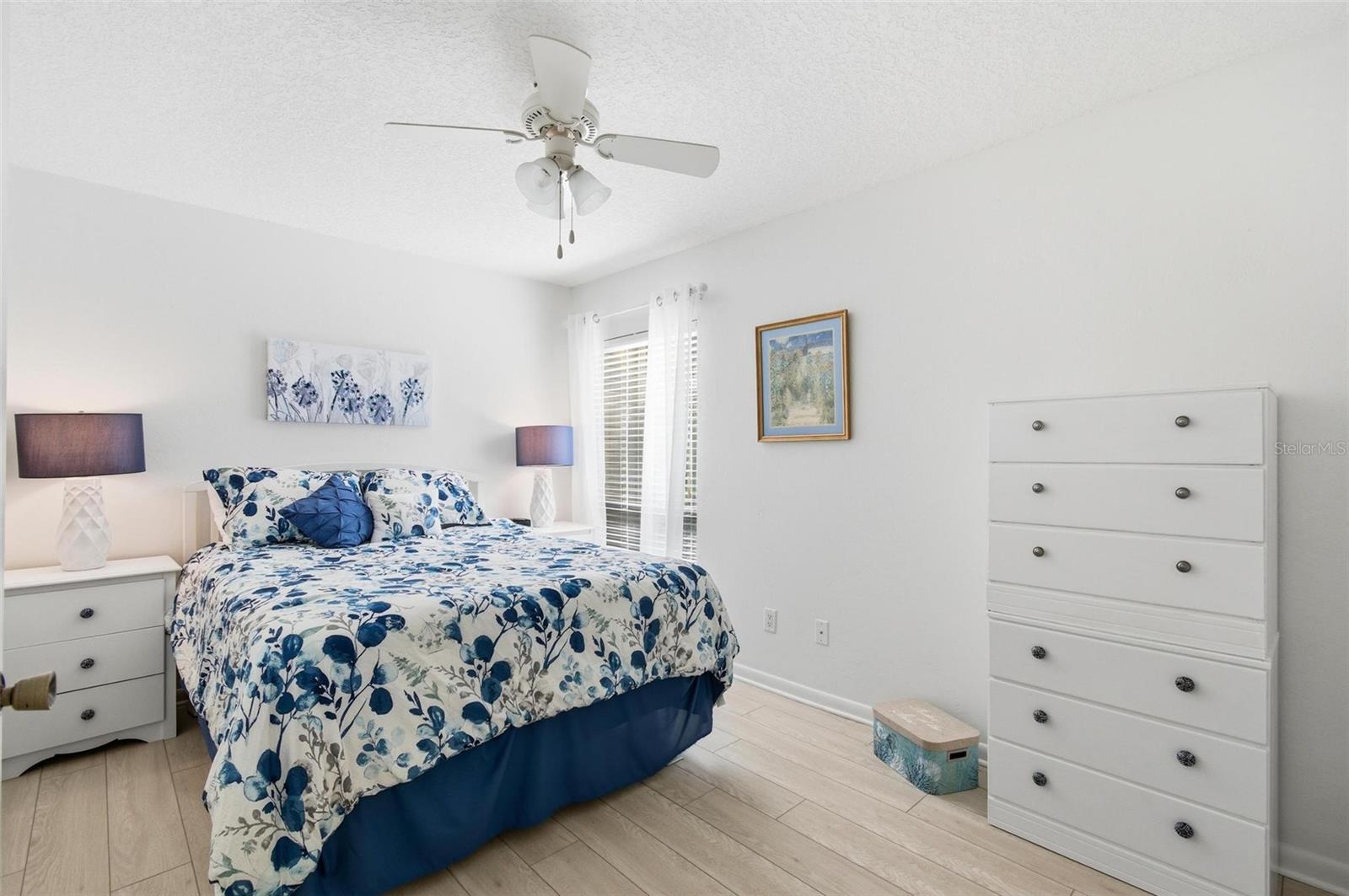 Image 37 of 86 For 19 Sherbury Court N-a