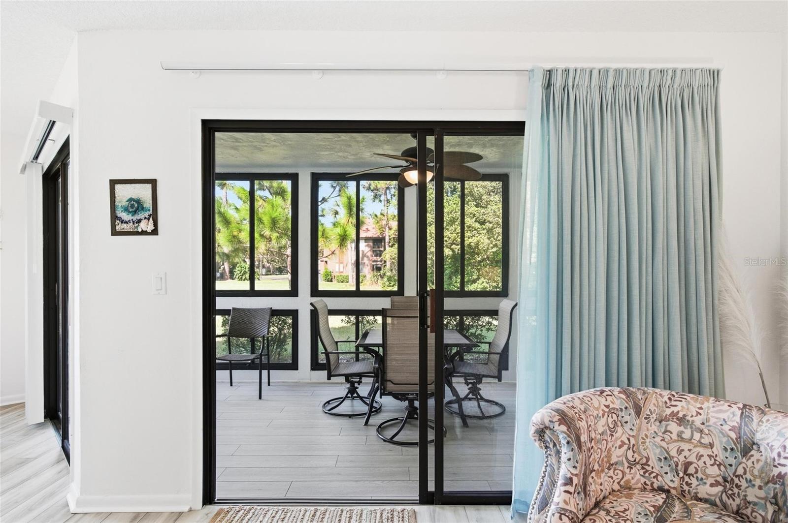 Image 43 of 86 For 19 Sherbury Court N-a