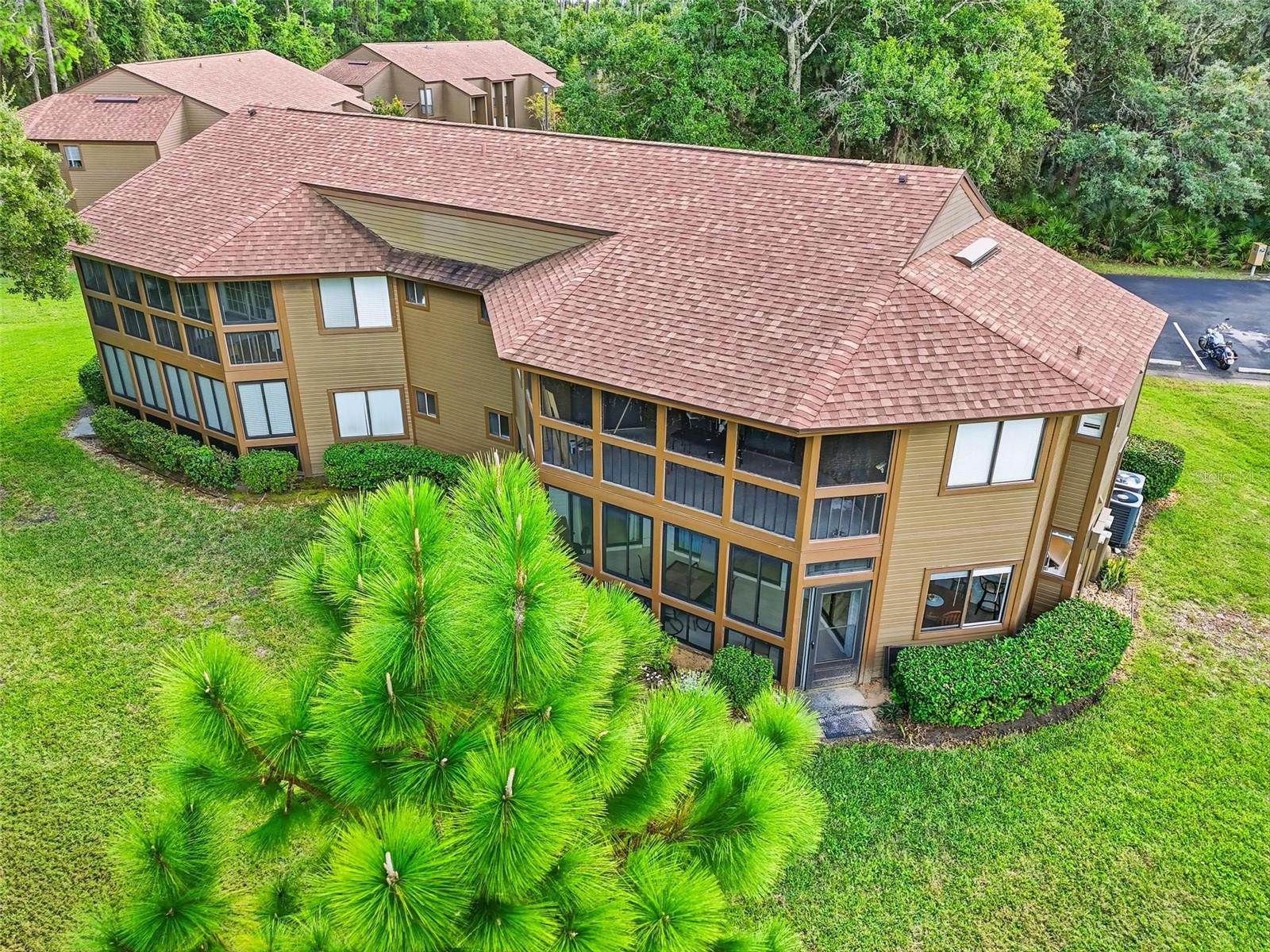 Image 57 of 86 For 19 Sherbury Court N-a