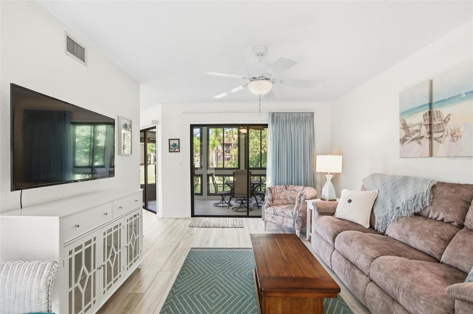 Image 6 of 86 For 19 Sherbury Court N-a