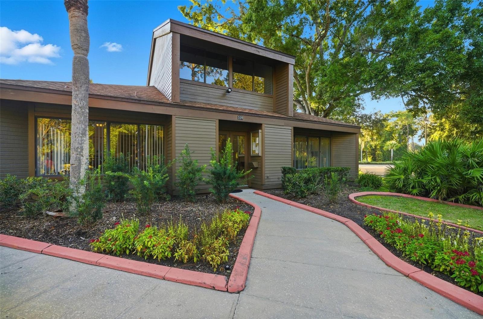 Image 71 of 86 For 19 Sherbury Court N-a