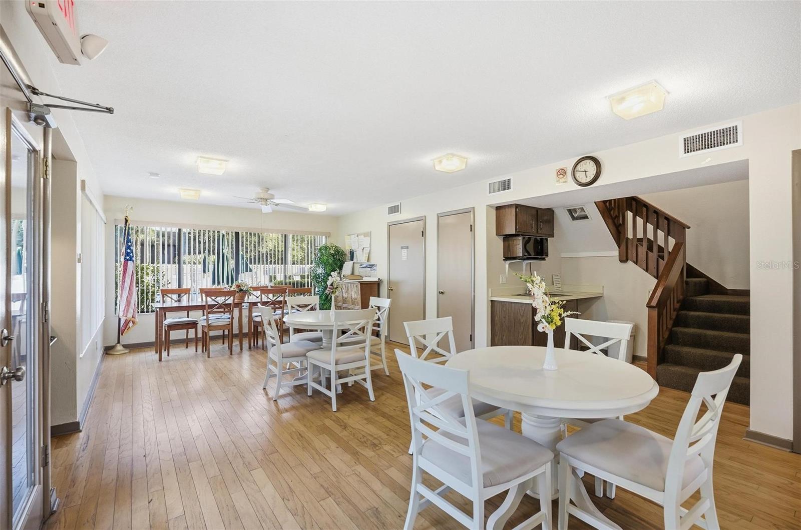 Image 72 of 86 For 19 Sherbury Court N-a