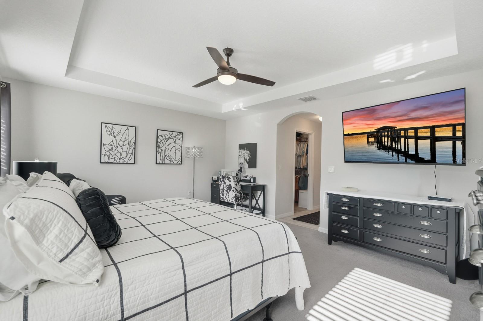 Image 28 of 55 For 42 Westglen Lane