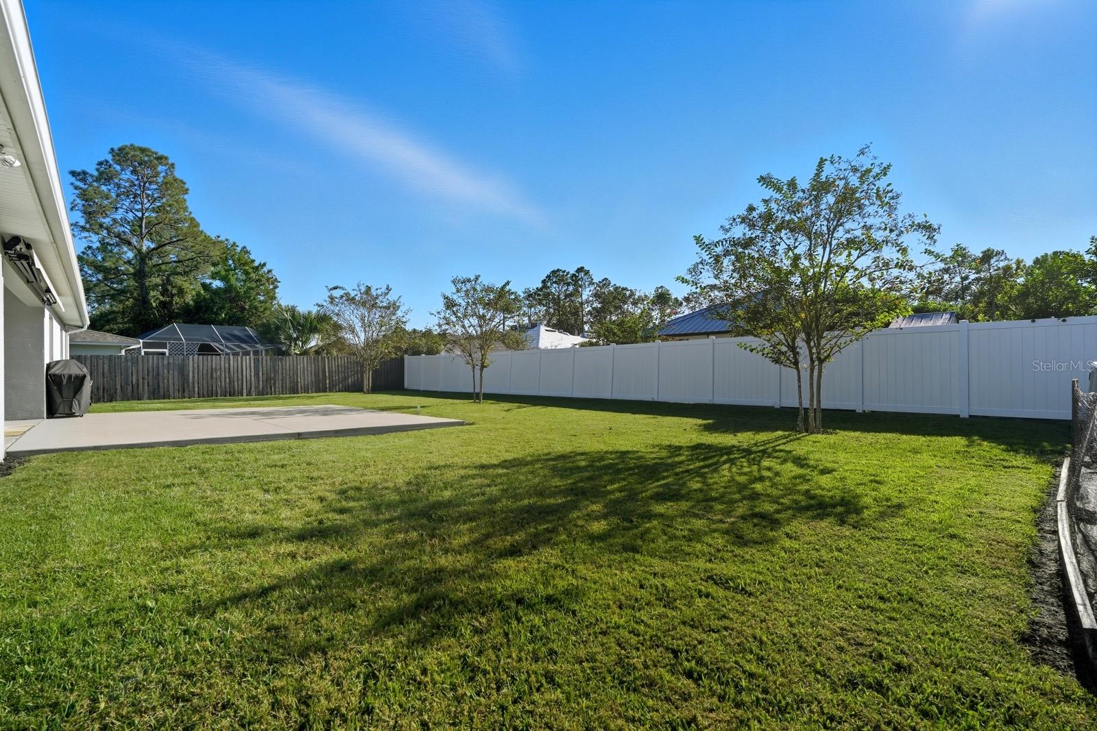 Image 41 of 55 For 42 Westglen Lane