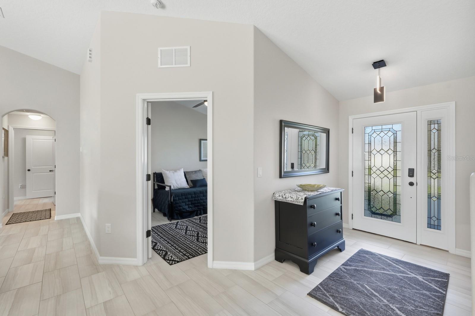 Image 5 of 55 For 42 Westglen Lane