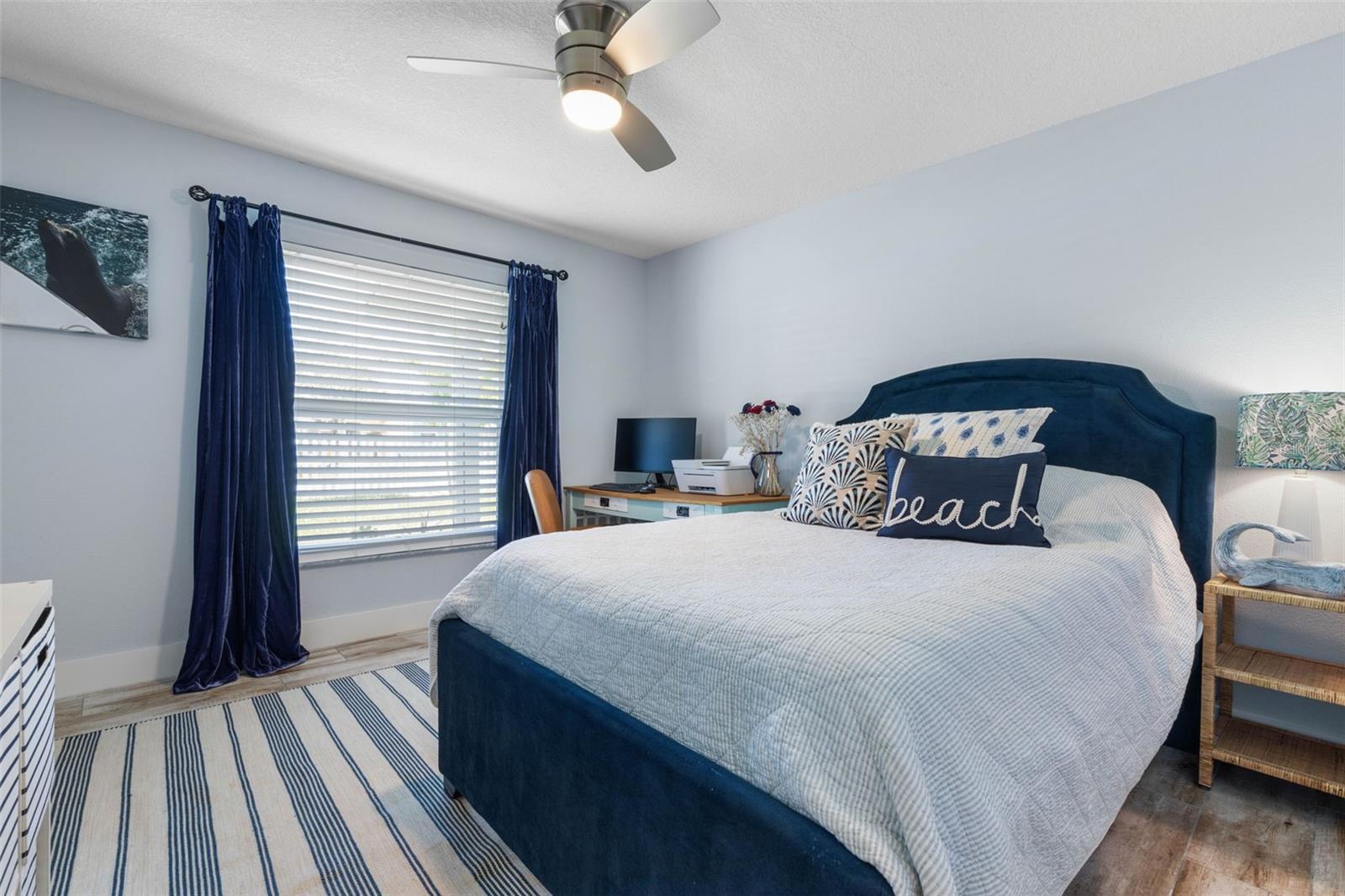 Image 29 of 77 For 123 Avalon Avenue