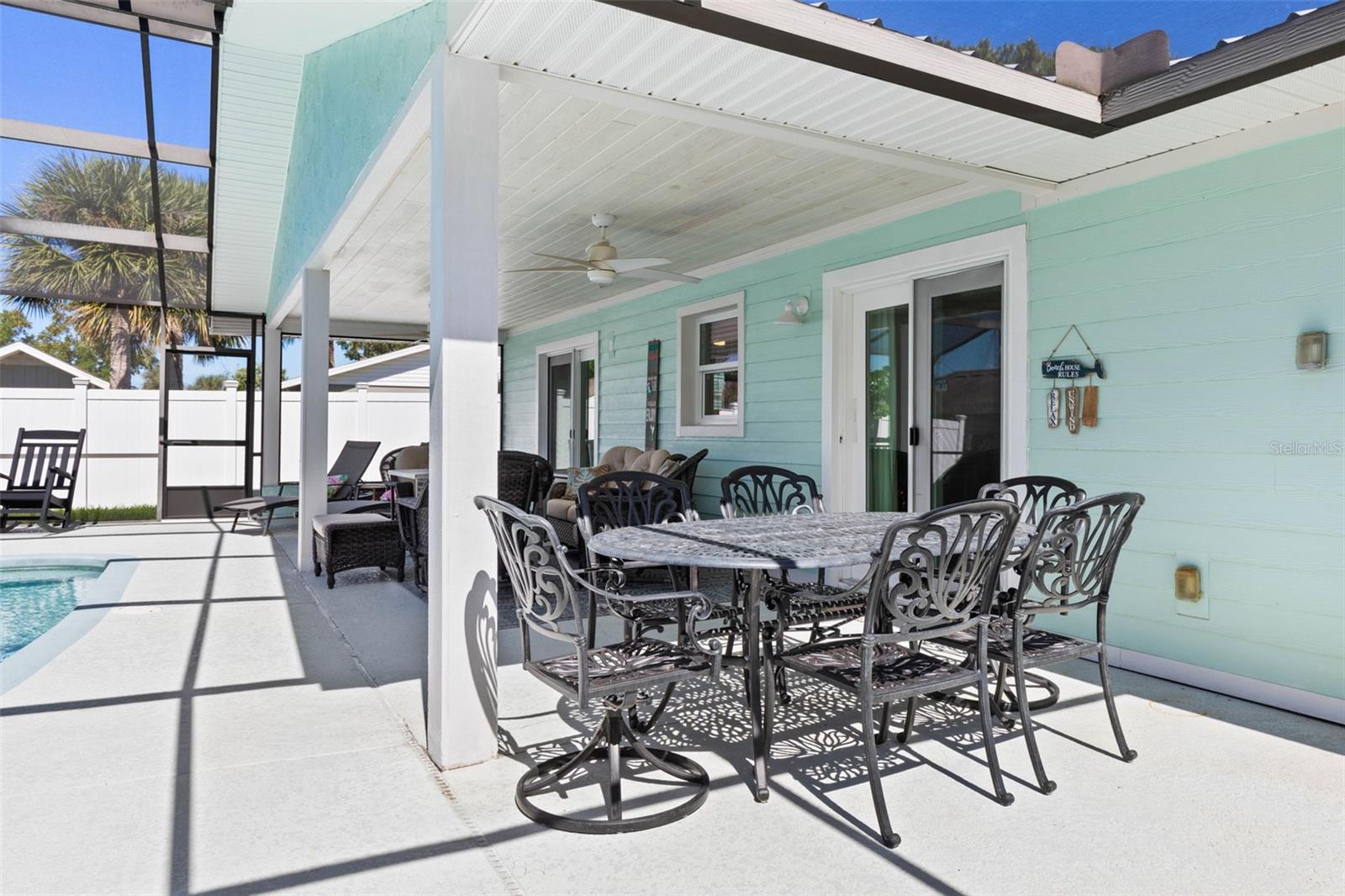 Image 34 of 77 For 123 Avalon Avenue