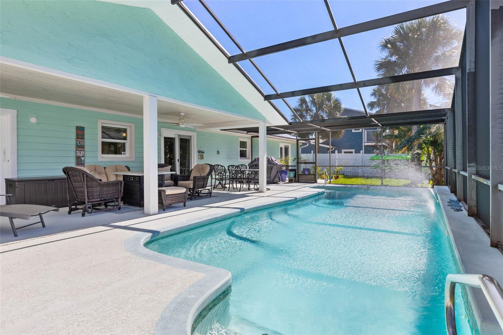 Image 39 of 77 For 123 Avalon Avenue