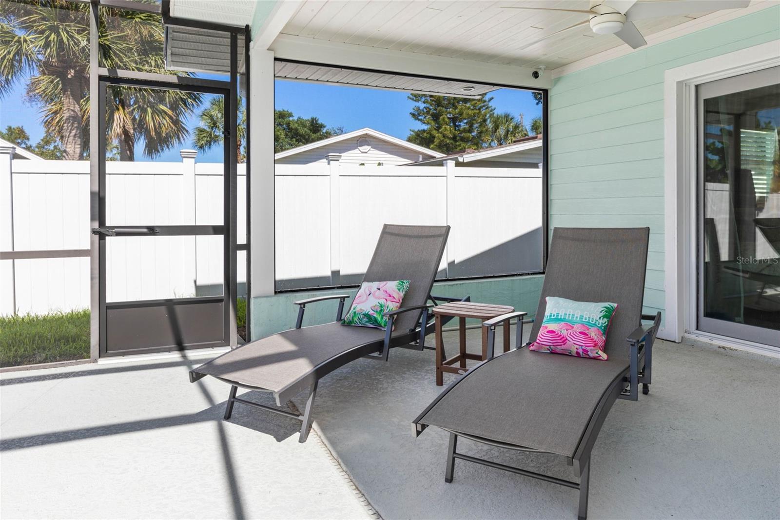 Image 40 of 77 For 123 Avalon Avenue