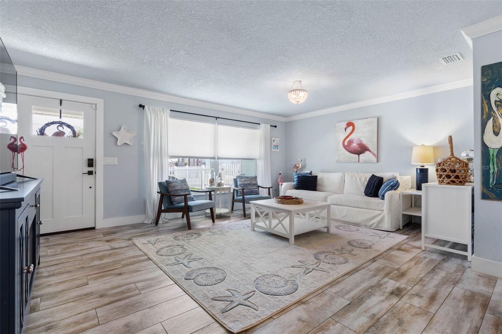 Image 5 of 77 For 123 Avalon Avenue