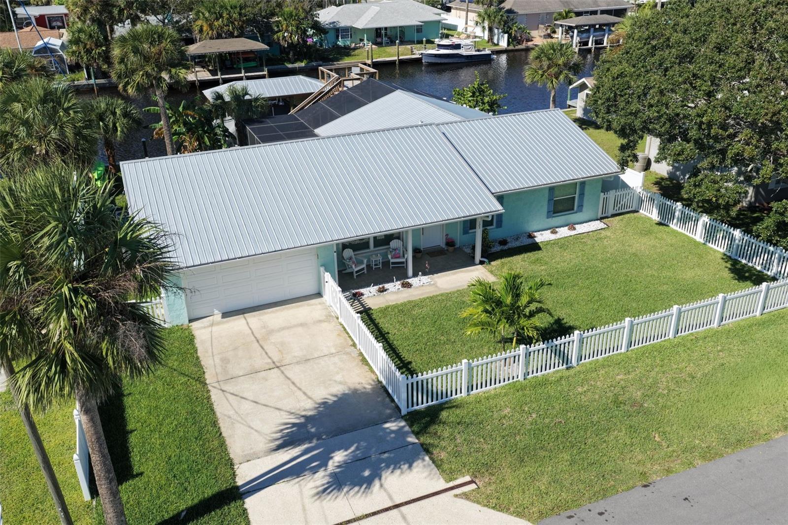 Image 59 of 77 For 123 Avalon Avenue