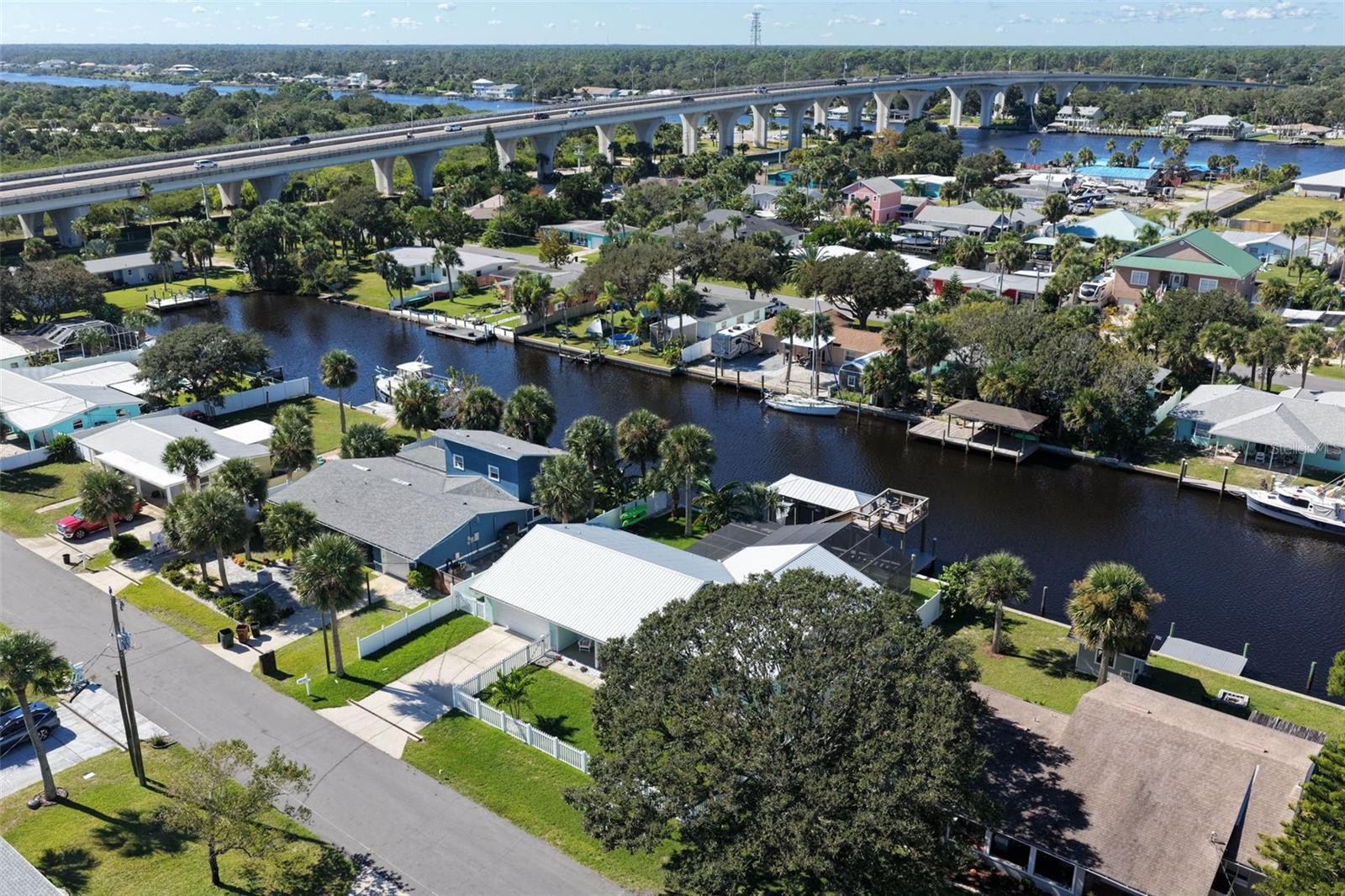 Image 63 of 77 For 123 Avalon Avenue