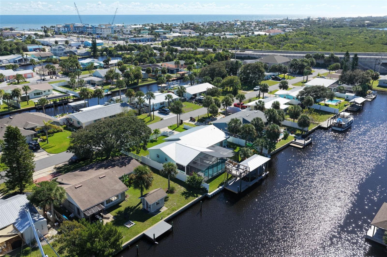 Image 65 of 77 For 123 Avalon Avenue