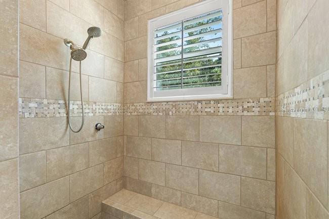 Image 47 of 58 For 54 New Water Oak Drive