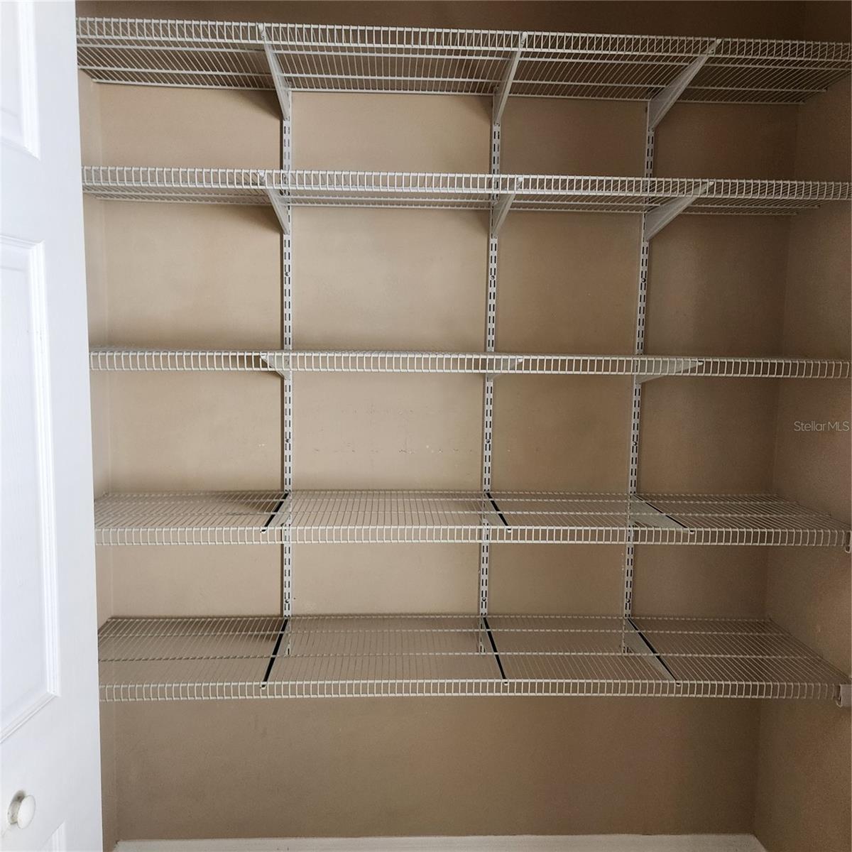 Image 14 of 40 For 107 Raintree Circle