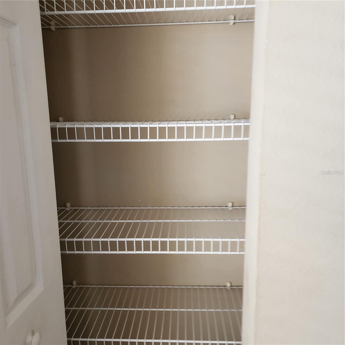 Image 15 of 40 For 107 Raintree Circle