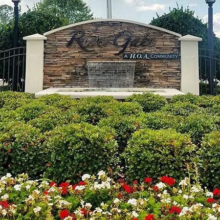 Image 39 of 40 For 107 Raintree Circle