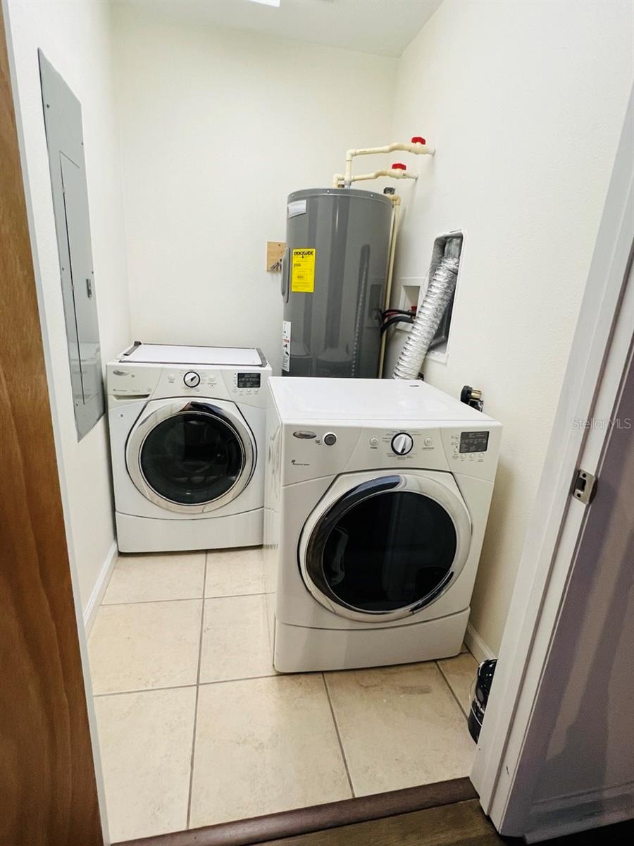 Image 6 of 16 For 101 Palm Harbor Parkway A404