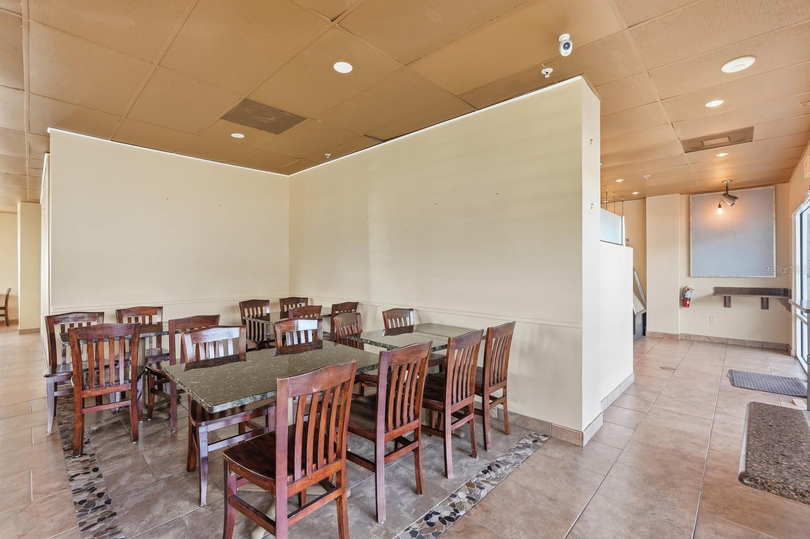 Image 3 of 51 For 160 Cypress Point Parkway D101