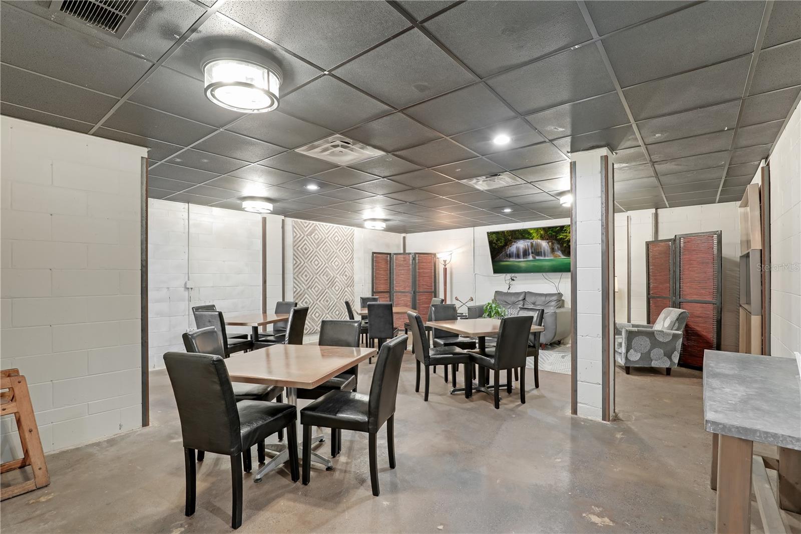 Image 71 of 78 For 3520 Oglebay Drive