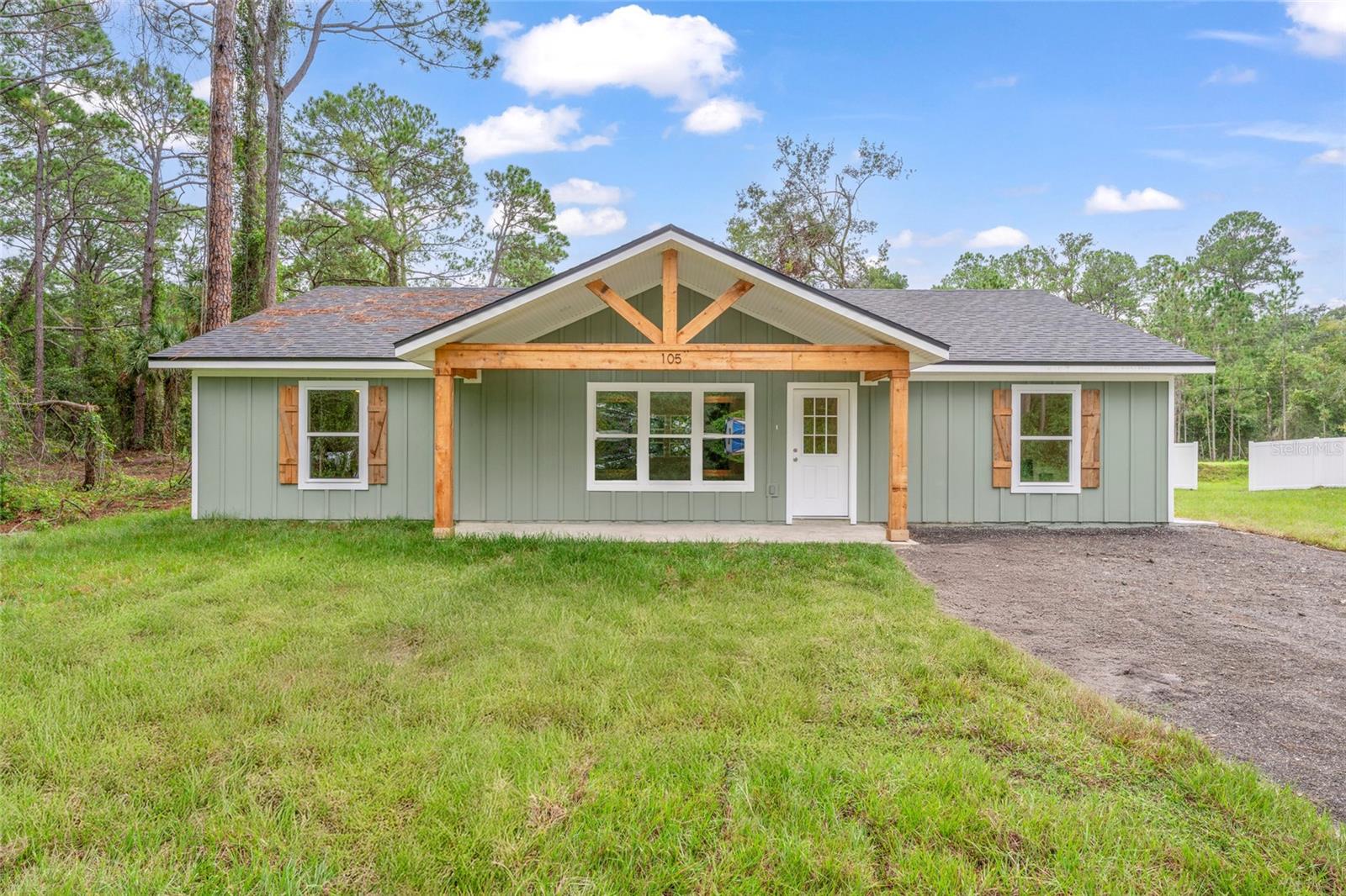 Details for 105 3rd Street, GEORGETOWN, FL 32139
