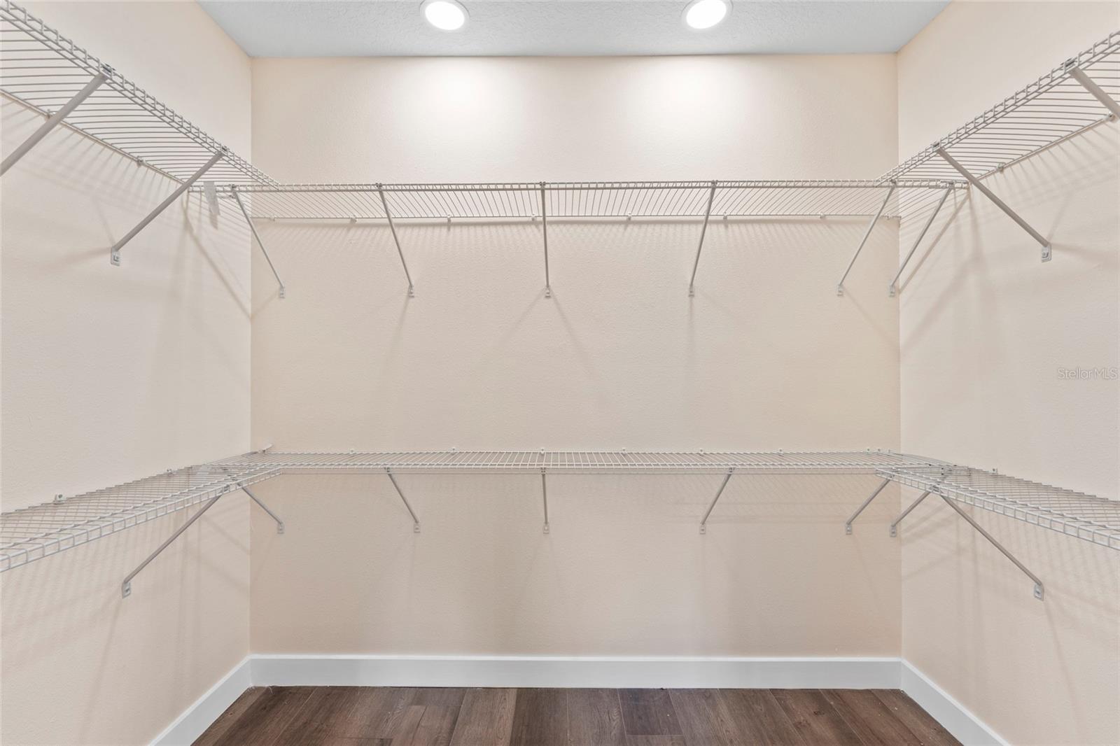 Image 18 of 27 For 105 3rd Street