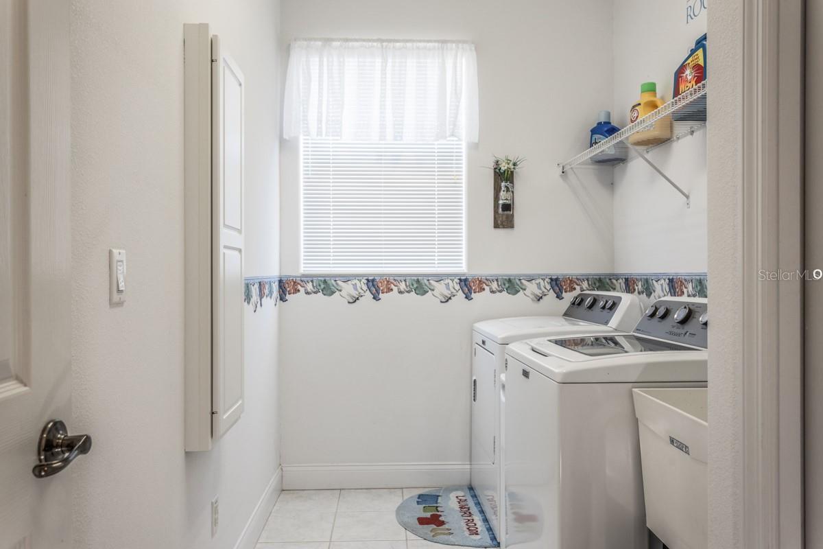 Image 34 of 71 For 65 Riverwalk Drive