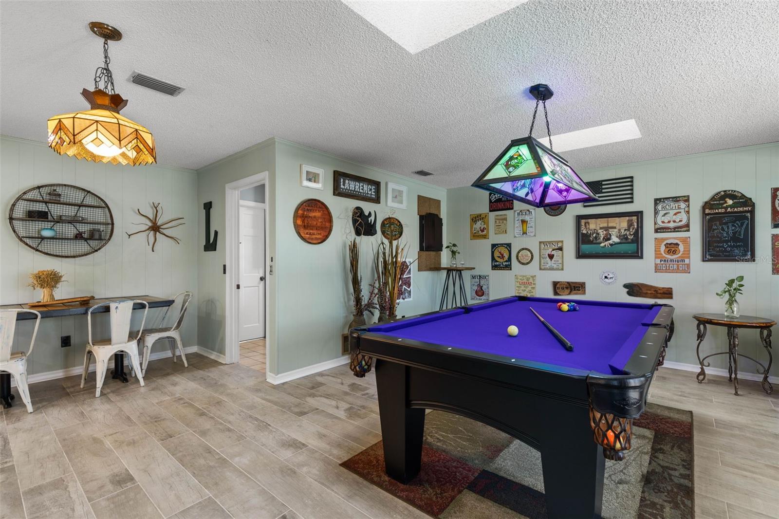 Image 19 of 67 For 1 Flametree Court