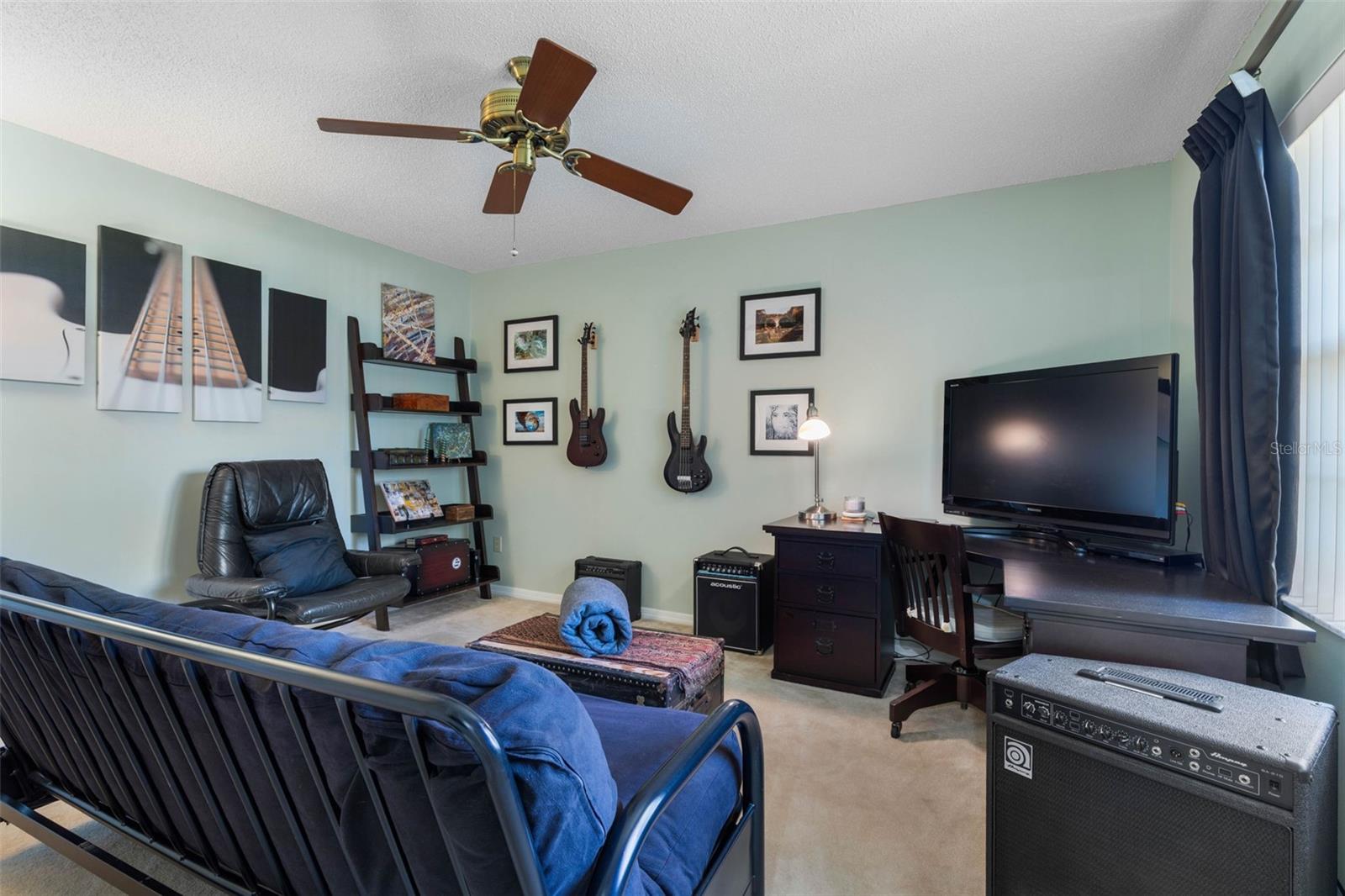 Image 29 of 67 For 1 Flametree Court