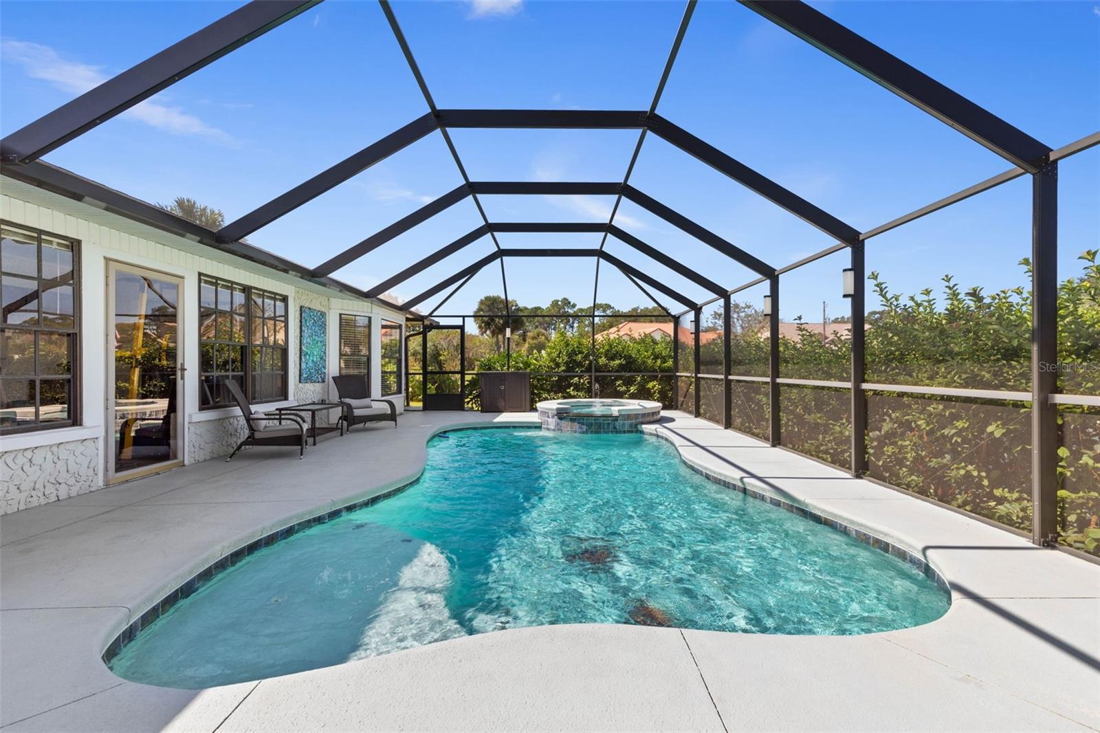 Image 43 of 67 For 1 Flametree Court