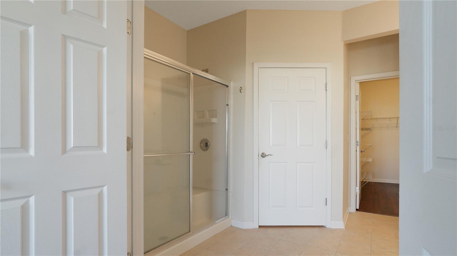 Image 17 of 32 For 13364 Beach Boulevard 539