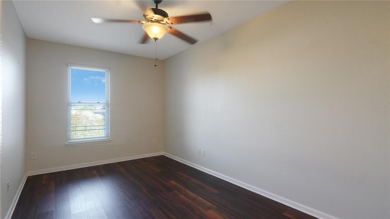 Image 23 of 32 For 13364 Beach Boulevard 539