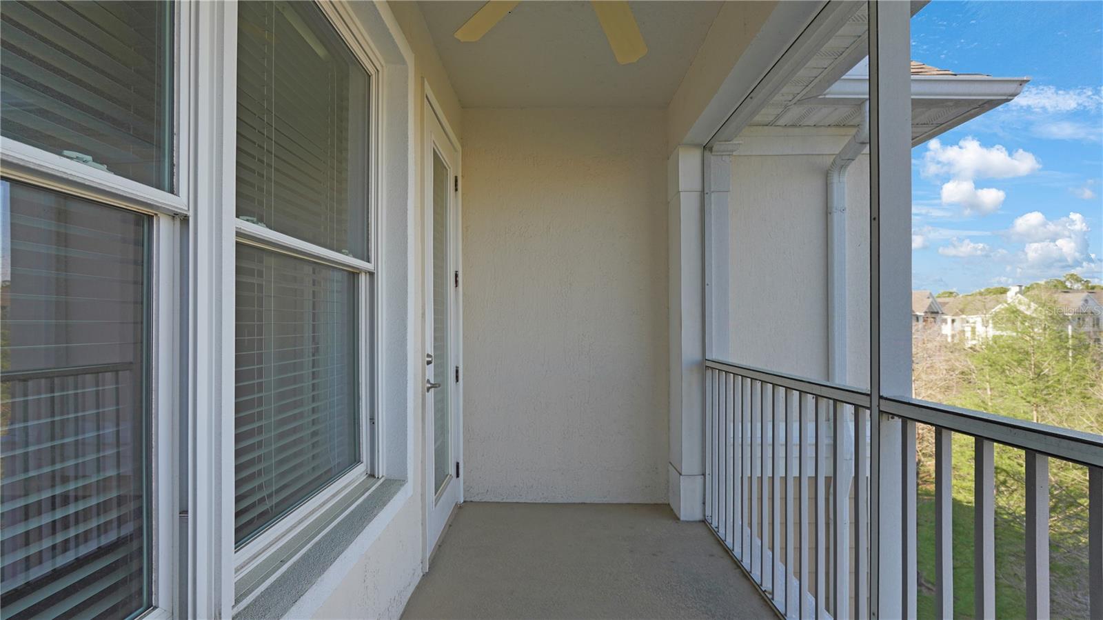 Image 28 of 32 For 13364 Beach Boulevard 539